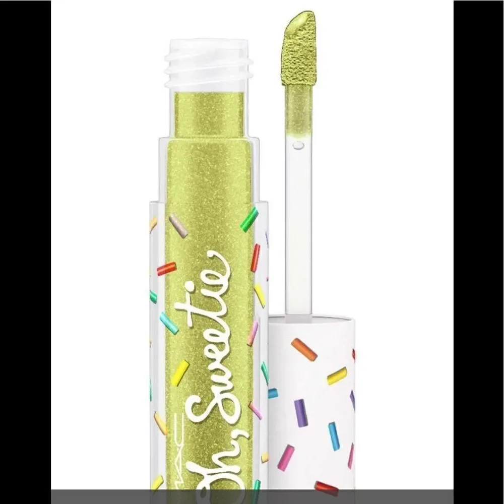 1 LEFT! Mac Oh Sweetie! Lipcolour Key Lime Trifle
